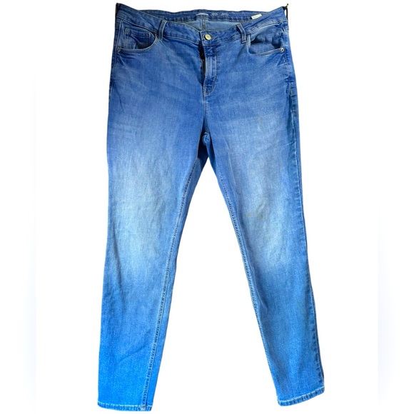 🦩5/$30🦩 Women’s Old Navy Rockstar Super Skinny Mid Rise Jeans - Picture 1 of 4